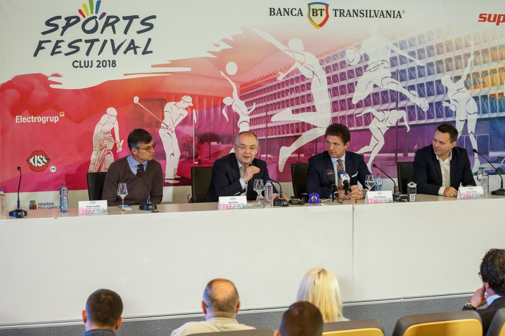 Meci istoric la Cluj: Generaţia de aur a fotbalului vs Legendele FC Barcelona