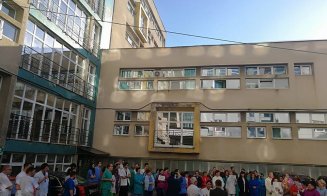 Un nou protest la Institutul Inimii din Cluj.  Medicii s-au solidarizat cu colegii lor