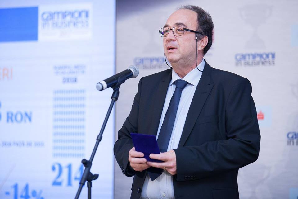 LIVE. Cum faci 20 de milioane de euro din etichete