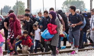 Dezbatere pe tema migrației, la Cluj. Leonard Orban: Criza migraţiei, mai periculoasă decât cea financiară