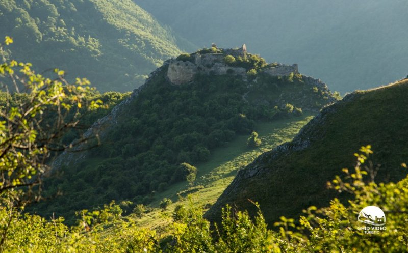 Plimbare de duminică. Misterioasa "Cetate a lui Gelu" + o panoramă deosebită asupra Clujului