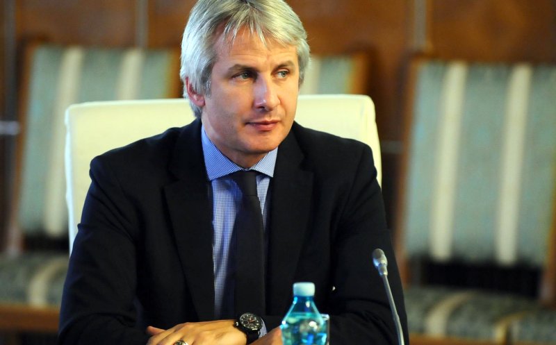 Teodorovici: Nici pentru anul viitor nu se pune problema de a creşte vreo taxă, vreun impozit