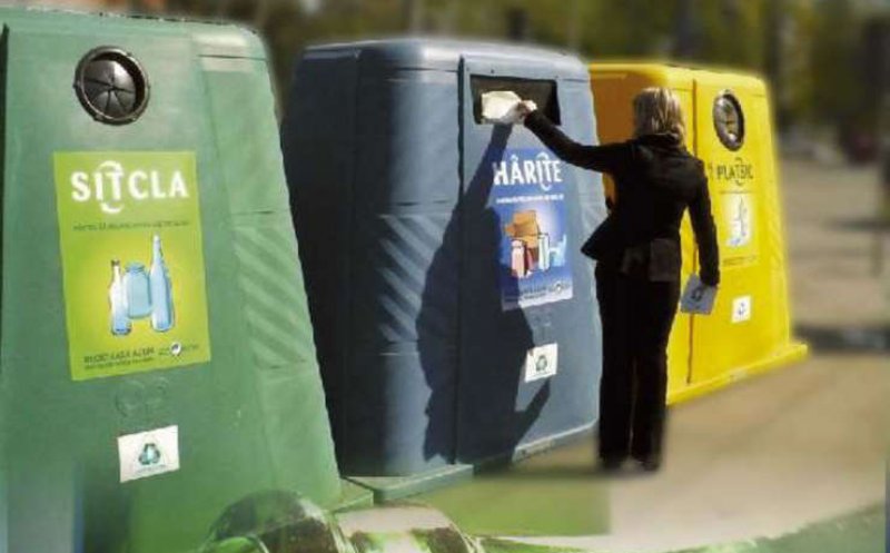 Ţeava din gunoi. Soluţii pentru evitarea incendiilor la Pata Rât. Pregătiţi-vă de amenzi uriaşe dacă nu colectaţi selectiv!