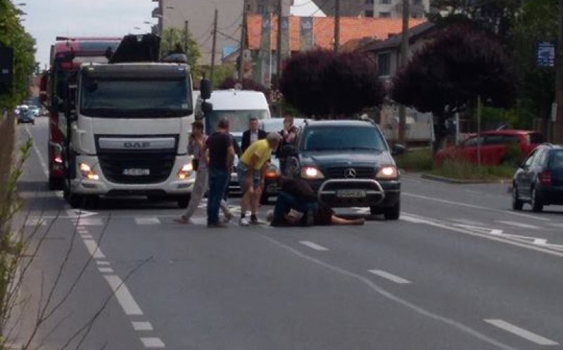 Încă o femeie lovită pe trecere, pe Coposu! Coada de maşini, până la gară