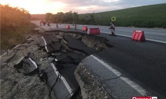 Șocant! Drumul care leagă Dejul de Baia Mare a luat-o la vale. Sute de milioane de lei duși pe apa sâmbetei