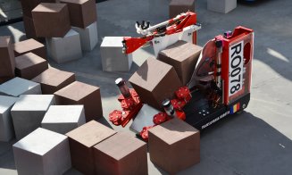 Robotică de liceu. ”Robert” merge la întâlnirea cu trimişii NASA
