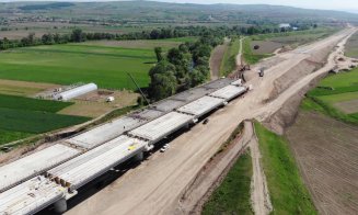 Imagini cu drona de pe Lotul 1, cel mai întârziat de pe Autostrada Sebeş - Turda. Când va fi inaugurat