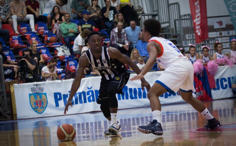 Steaua – U-BT 86-78. Bucureștenii s-au impus în al patrulea meci din semifinale, iar decisivul se joacă la Cluj