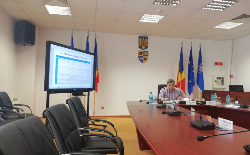 Rampa de la Pata Rât: zid de 700 de metri ca să salveze centura