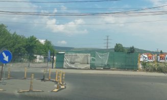 Tranzacții cu un bloc de 22 de etaje din centru. Un personaj mediatizat l-a cumpărat cu 4,5 milioane de euro și acum negociază să vândă