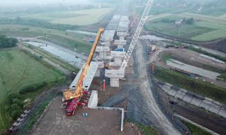 Noi imagini de pe şantierul podului peste Someş, care leagă autostrăzile din jurul Clujului