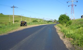 Au fost finalizare lucrările de asfaltare pe drumul spre Băile Cojocna