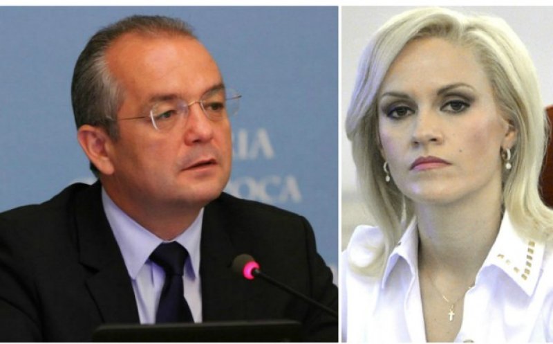 Ce salariu câştigă lunar de la Primăria Capitalei. Dar primarul Clujului