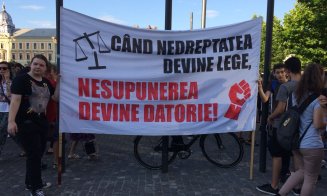 Clujenii au ieșit din nou în stradă: ”Ultima soluție, încă o revoluție”