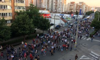 Mii de clujenii au ieșit din nou în stradă: ” ”Dragnea - jos, jos, ești un ticălos””