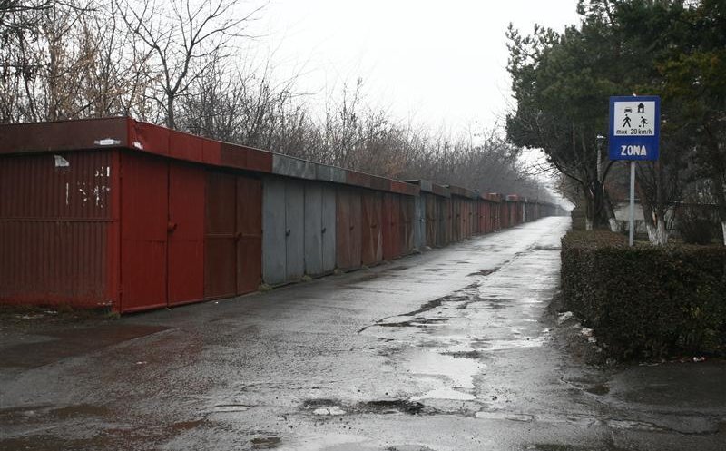 Demolarea garajelor de cartier din Cluj mai aşteaptă: "Peste 50 de astfel de locaţii se află în analiza Primăriei"