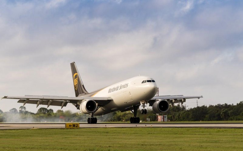 UPS extinde serviciile de transport mărfuri de pe aeroportul din Cluj