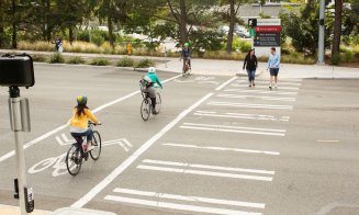 Clujul pe 2 roţi! Cetăţenii cer Primăriei mai multe piste, parcări dedicate, extinderea Cluj Bike sau vouchere pentru biciclete electrice