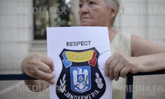 Miting pentru susţinerea Jandarmeriei, la PÎCCJ: Dacă nu te îndepărtezi de huligani, îţi asumi bătăiţa