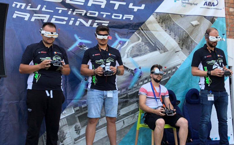 Participare internaţională la competiția de aeromodelism de la Cluj:  viteză de până la 100 km/h în mai puţin de 1,5 sec