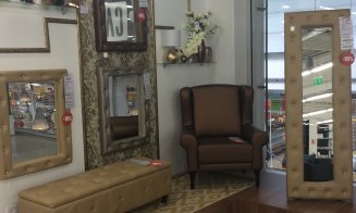 Clujul are cel mai mare show-room de mobilă din România