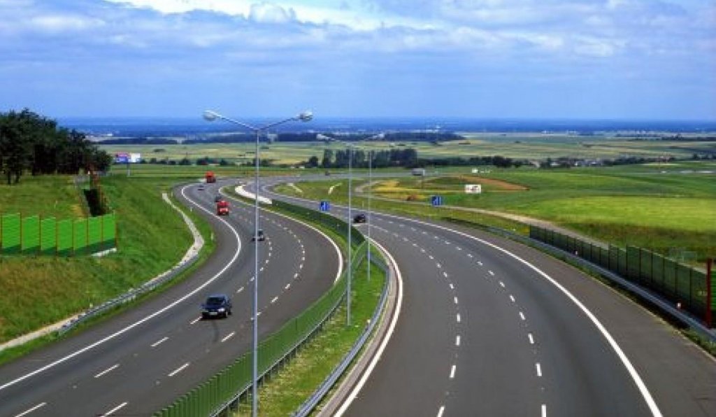Ce autostrăzi se mai deschid în 2018. Promisiuni pentru 13,5 km din proiectul Târgu-Mureş - Cluj - Borş
