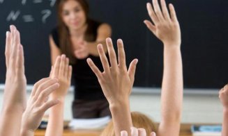 Ziua Internaţională a Profesorului | Președintele FSLI: “Şcoala românească" a rămas doar un simbol