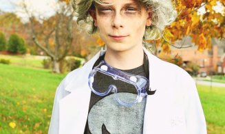 Costumul de Halloween: îl închiriezi sau ți-l faci singur?