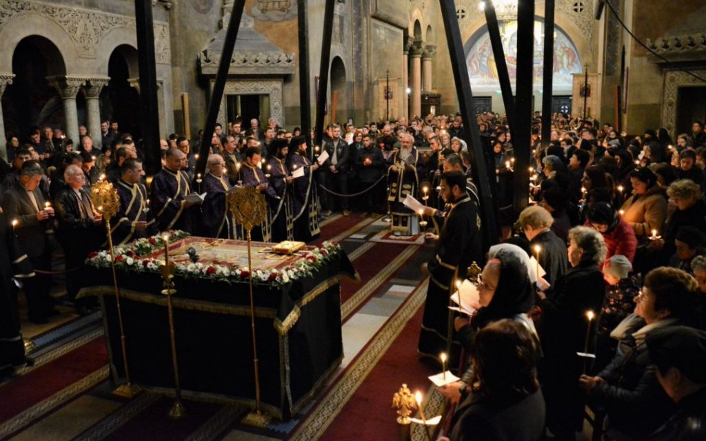 CALENDAR ORTODOX NOIEMBRIE 2018. Ce sărbători religioase sunt în această lună