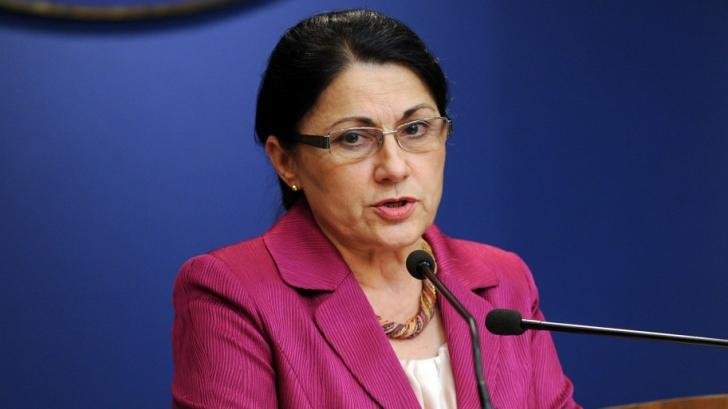 "Abramburica" revine la Educaţie.  TREI măsuri care au nenorocit ÎNVĂŢĂMÂNTUL în mandatele trecute