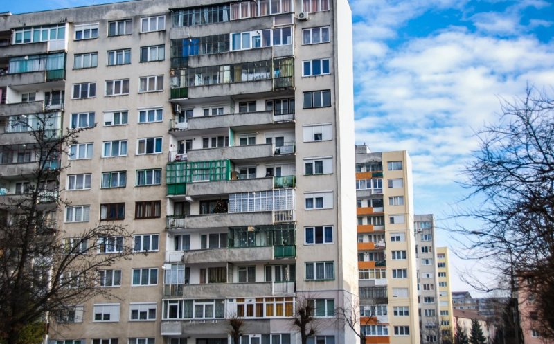 65,1% dintre tinerii români locuiau în gospodării supraaglomerate