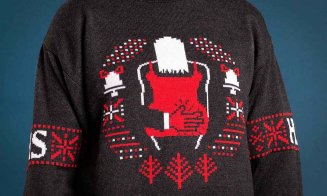 Cele mai urâte știri din 2018 imprimate pe cele mai urâte pulovere de Crăciun
