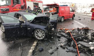 Accident rutier grav în Cluj, soldat cu un mort şi patru răniţi