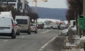 Accident pe o arteră circulată din Cluj. Două autoturisme au fost implicate