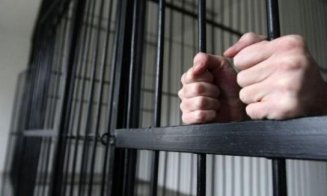 Bărbat din Dej, arestat pentru tentativă de tâlhărie. Victima a fost agresată, după ce a scos bani de la bancomat