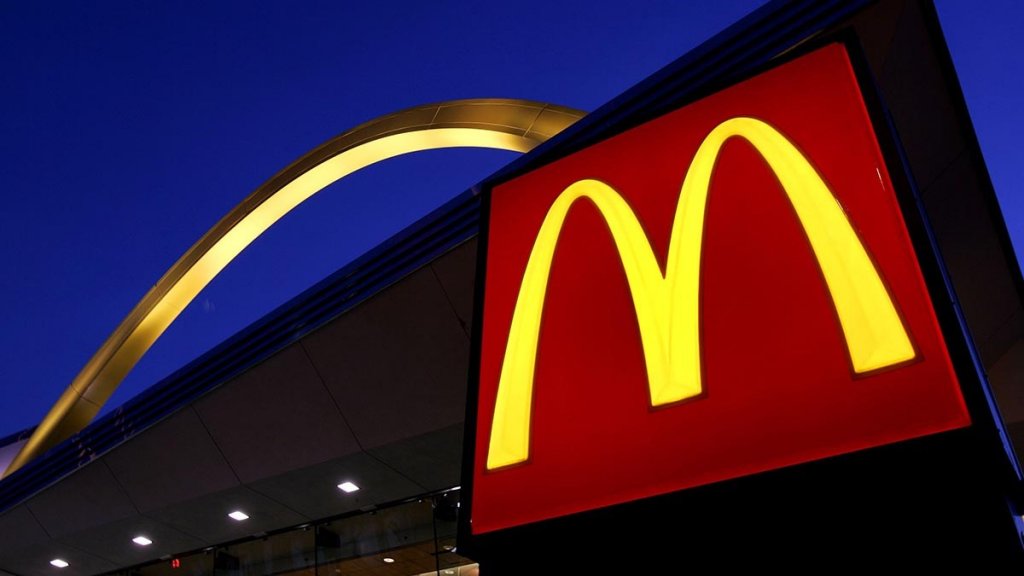 Dispare celebrul „Big Mac”. McDonald’s a pierdut dreptul să folosească denumirea în Europa