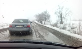 Sute de gropi împânzesc Clujul. Cele mai afectate drumuri și soluția autorităților pentru acestea