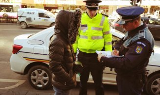 Acțiunea ,,Blocada” pe străzile din Cluj. Sute de maşini şi persoane, verificate de poliţişti