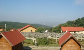 Renaște Campingul Făget. Va avea două piscine și centru spa. Cine l-a cumpărat