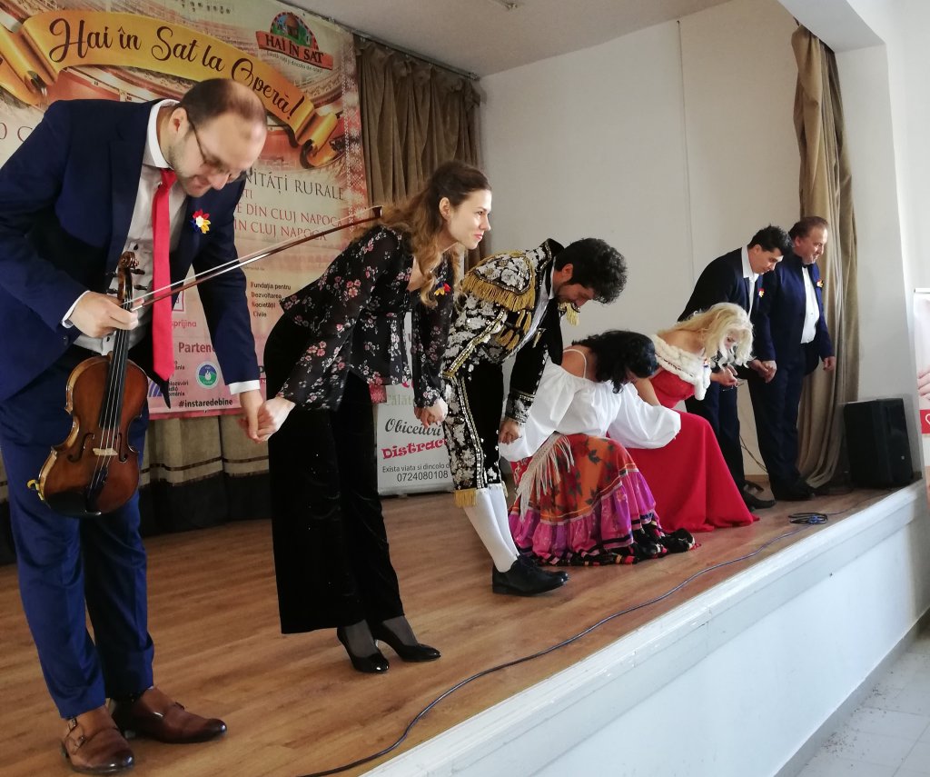Hai în Sat la Operă în Baciu