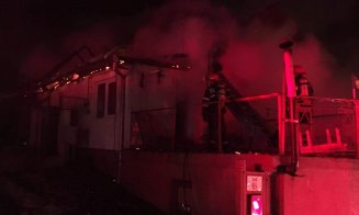 Încă o casă mistuită de flăcări în Cluj-Napoca