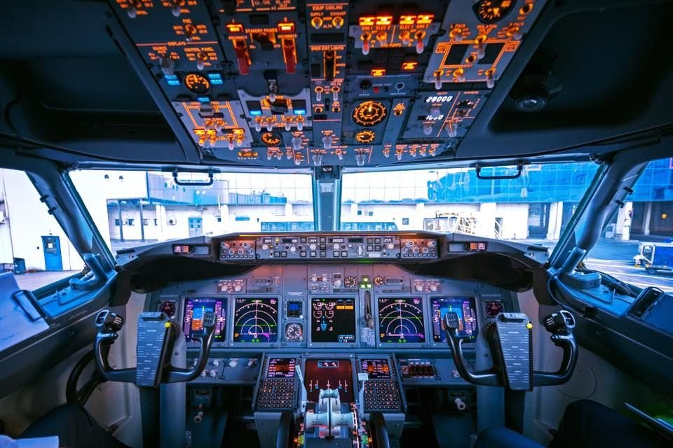 TAROM a ieșit pe plus la venituri și deschide curse spre Egipt și Armenia