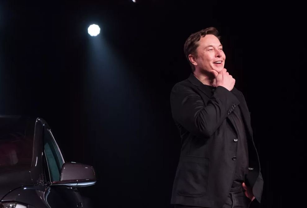 Cum arată Tesla Y, noul SUV electric al lui Elon Musk