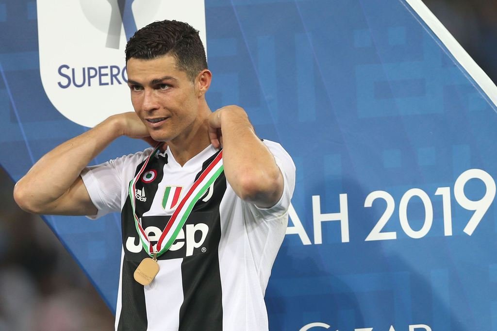 Cristiano Ronaldo conduce în topul celor mai celebri sportivi din lume