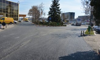 Reparaţiile la parcarea aeroportului Cluj, finalizate. O nouă etapă, în toamnă