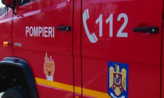 Incendiu în Grigorescu. A luat foc o gospodărie sub Hoia