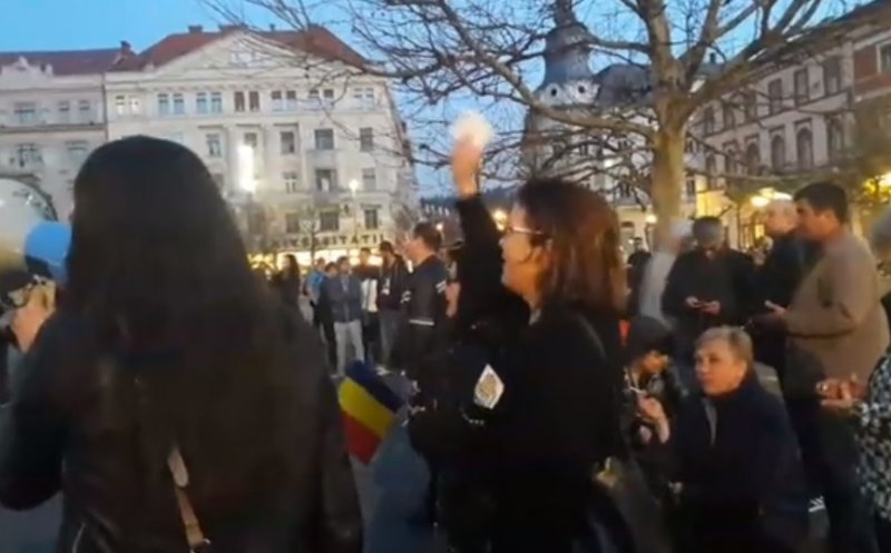 Continuă "lupta" pentru Justiţie şi la Cluj. Strada cere demisia Guvernului PDS