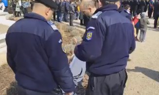 Scandal cu protestatari la Ziua Jandarmeriei, în Parcul Central din Cluj