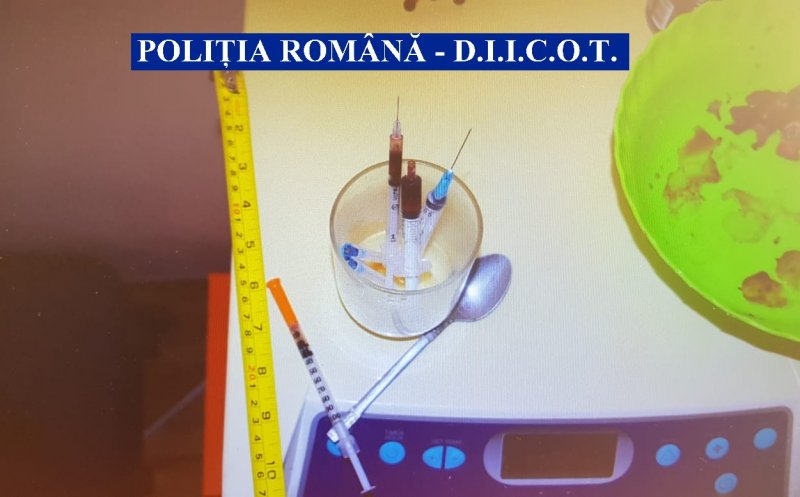 Proxeneţi şi traficanţi de droguri care activau şi în Cluj, băgaţi după gratii. Cum acţionau