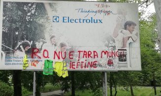 Deputat de Cluj, amendat după ce a făcut un graffiti pe un panou publicitar